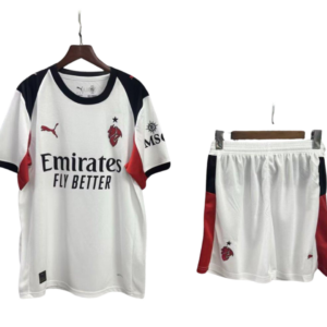 Conjunto Niño AC Milán 2025/26